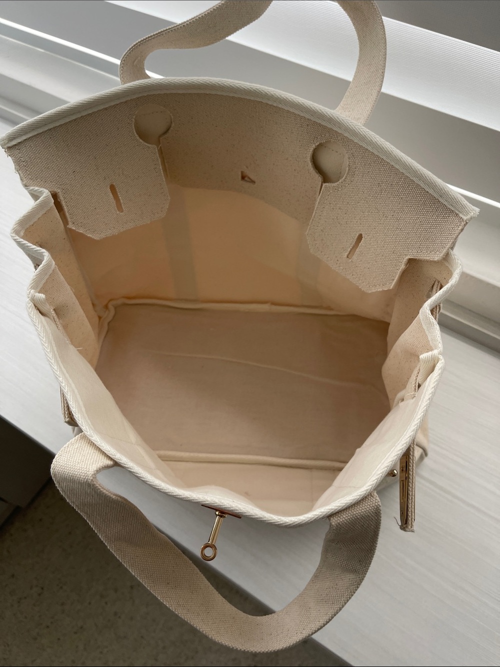 Canvas Tote Bag in Cream with Gold Hardware - Picture 7 of 10
